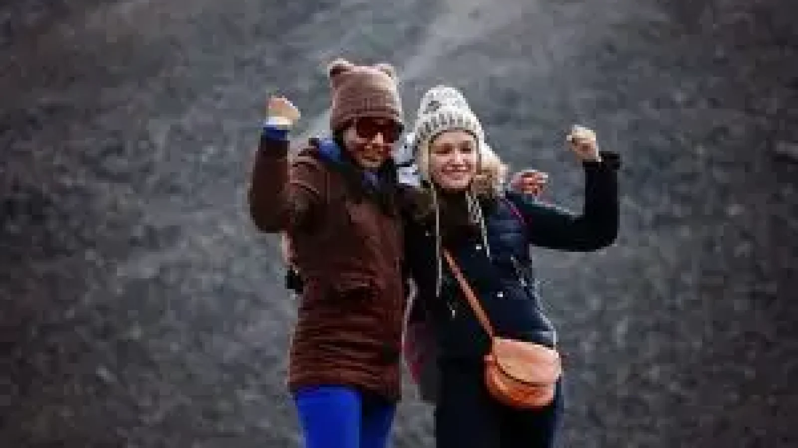 friends-2347530_1280-copy-300x200
